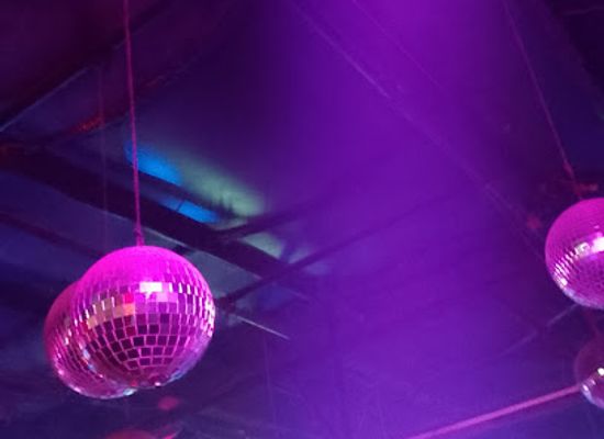 argentina/los-andes/nightclub/disco-velvet
