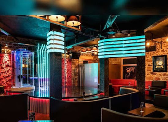 greece/crete/chania/nightclub/sexypoppies-strip-club
