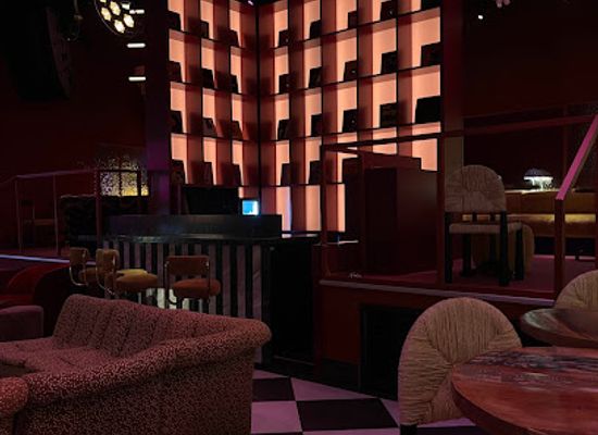 netherlands/amsterdam/oud-west/nightclub/inn-8pm-club