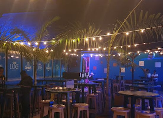 uganda/western-region/nightclub/luxe-club-lounge