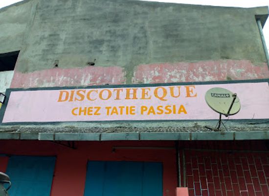 madagascar/toamasina/nightclub/chez-tatie-passia