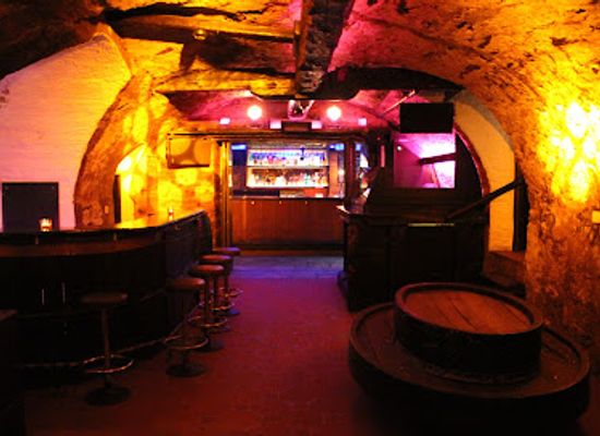 italy/cervinia/nightclub/broken-bar-the-club