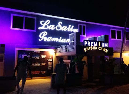 togo/mount-agou-area/nightclub/premium-building-24-vibes-la-salle-shisha-club-2-0