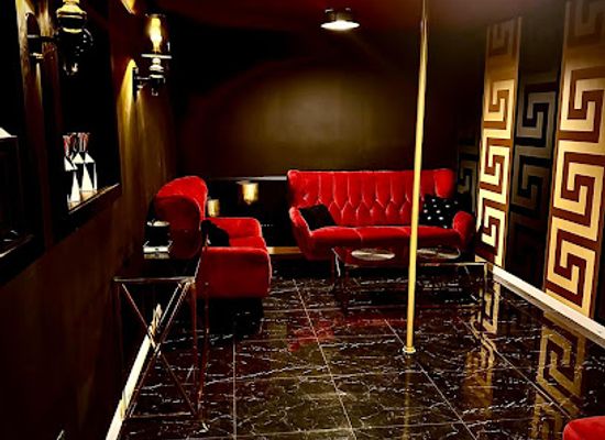 poland/opole/nightclub/gentlemen-s-night-club