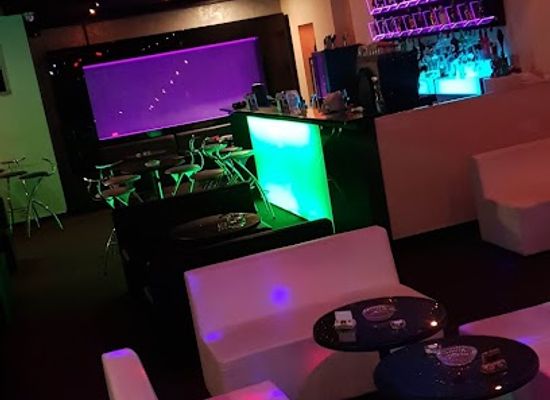 italy/monferrato/nightclub/dollar-club
