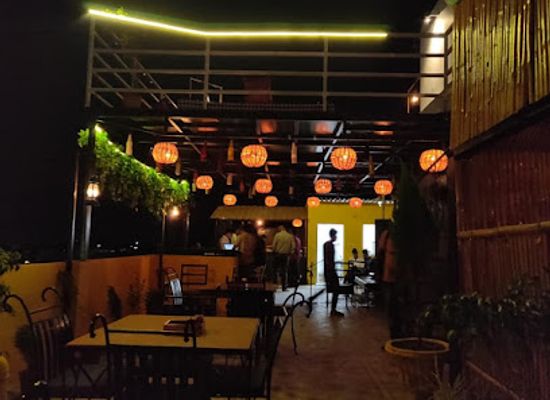 india/ranthambore/nightclub/sky-lounge
