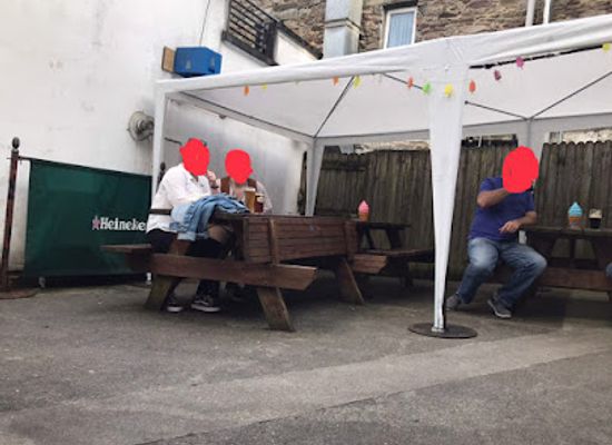 ireland/county-mayo/nightclub/mcging-s-bar