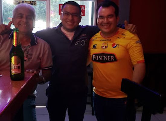 ecuador/sucumbios-region/nightclub/javiru