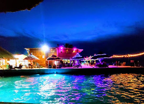 belize/coastal-plains/nightclub/the-lazy-lizard