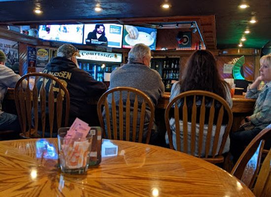 iowa/ottumwa/nightclub/courtside-bar-grill