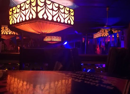 chile/valparaiso/cerro-alegre/nightclub/club-la-sala