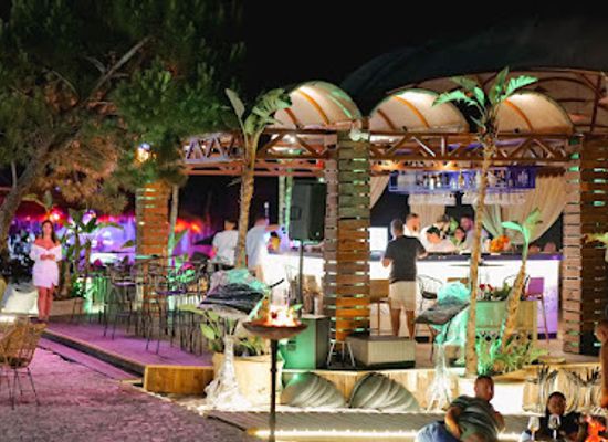 albania/permet/nightclub/salinas-beach-bar