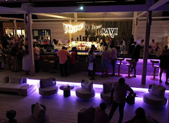 anguilla/meads-bay/nightclub/savi-beach-club
