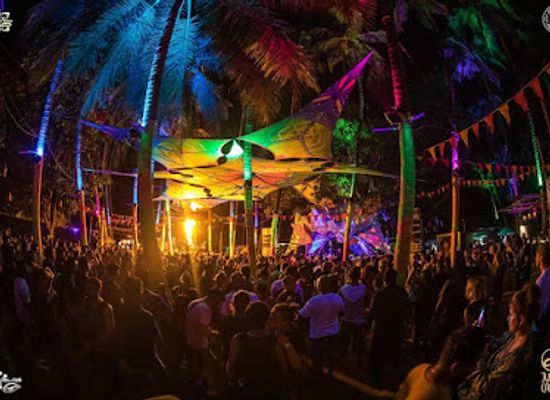 india/goa/anjuna/nightclub/cafe-la-musica