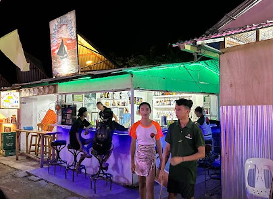 philippines/boracay/station-3/nightclub/samsam-s-barboracay