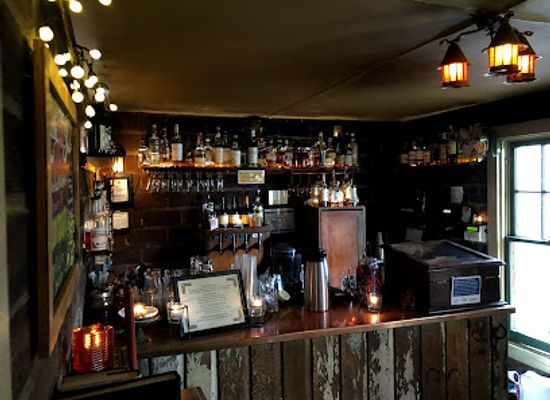 oregon/lake-county/nightclub/mcmenamins-edgefield-winery-tasting-room