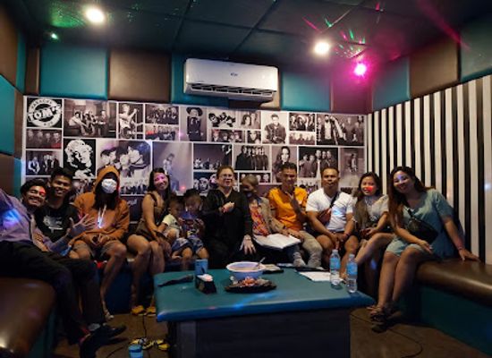 philippines/caraga/nightclub/toms-karaoke-hub