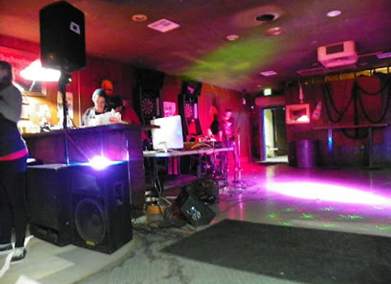 california/modesto/nightclub/spinnaker-lounge