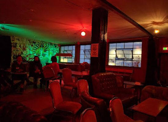 australia/mount-wellington/nightclub/the-grand-poobah