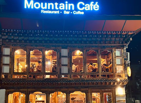 bhutan/paro/nightclub/mountain-cafe-paro