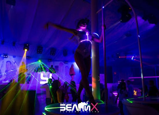 ukraine/crimea/nightclub/nochnoy-klub-belyy
