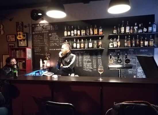 italy/bari/nightclub/noise