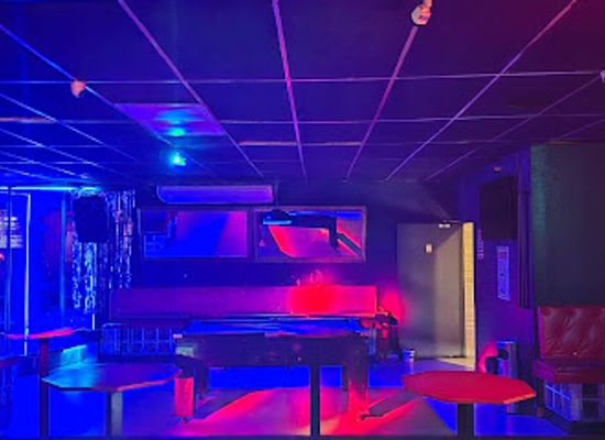 brazil/rio-de-janeiro/nightclub/blue-house-night-club-casa-noturna-no-rio-de-janeiro