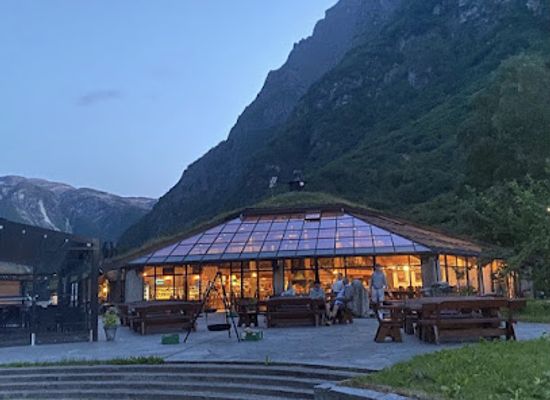 norway/gudvangen/nightclub/gudvangen-fjordtell