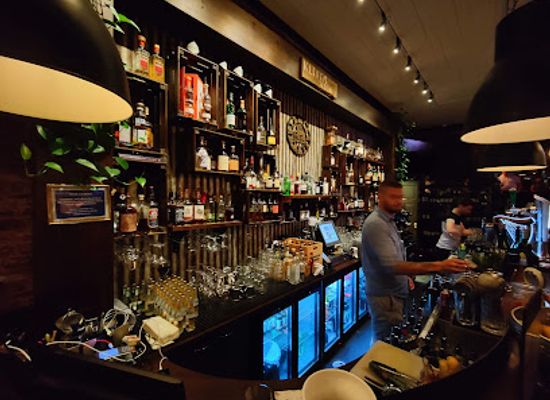 finland/porvoo/nightclub/cocktail-bar-kliffa-klubi