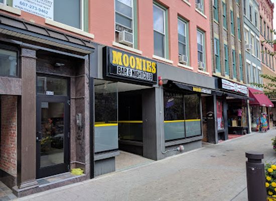 new-york/ithaca/downtown-ithaca/nightclub/moonies-bar-nightclub