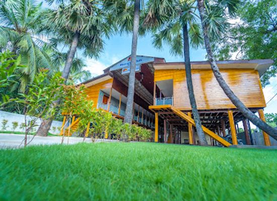 sri-lanka/trincomalee-district/nightclub/havana-club-resort