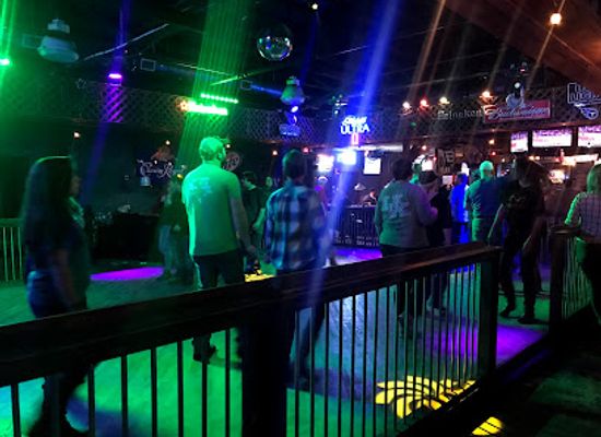 tennessee/murfreesboro/nightclub/whiskey-dix-saloon