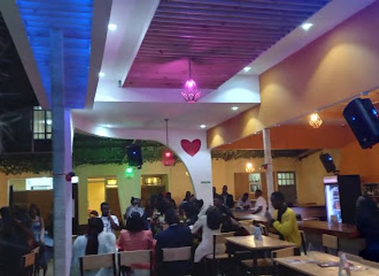 kenya/nairobi/karen/nightclub/727-lounge