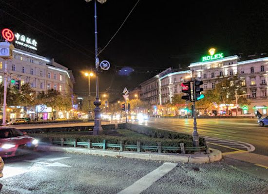 hungary/budapest/nightclub/pub-crawl-budapest
