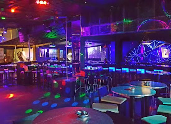 cameroon/south-region/nightclub/switch-night-club