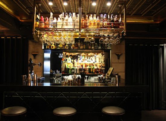 spain/asturias/nightclub/the-black-bar