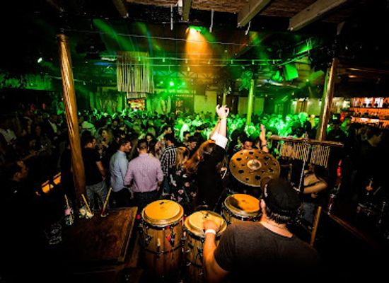 hungary/szigetkoz/nightclub/otkert