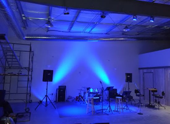 michigan/frankenmuth/nightclub/warenhaus-studio