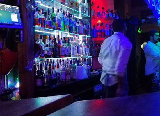 chile/puerto-varas/nightclub/club-orquidea
