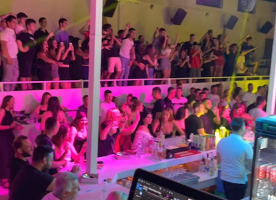 greece/euboea/nightclub/summer-club