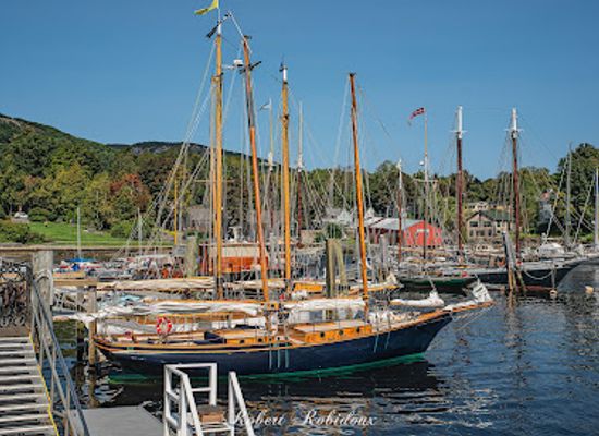 maine/camden/nightclub/camden-yacht-club