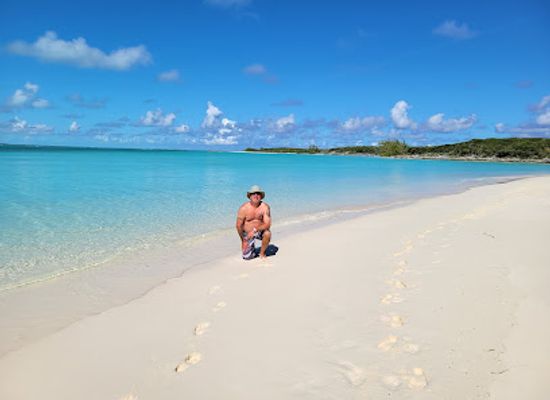 the-bahamas/exuma/nightclub/da-sand-bar