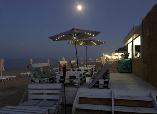 bulgaria/obzor/nightclub/beach-bar-sparrow