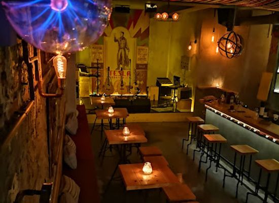 greece/skiathos/nightclub/tesla-cocktail-bar-skiathos