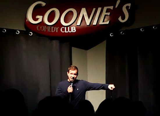 minnesota/rochester/nightclub/goonie-s-comedy-club