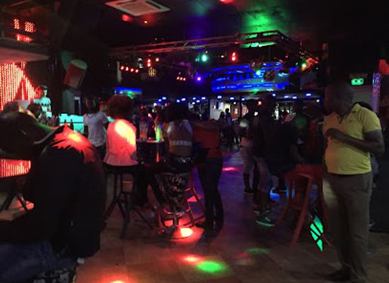 mozambique/bazaruto-archipelago/nightclub/matchedje-club