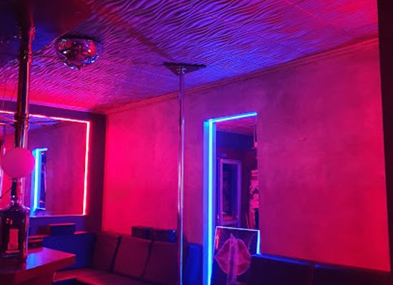 poland/krakow/podgorze/nightclub/butterfly-pussy-cat