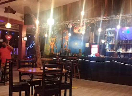 belize/orange-walk-town/nightclub/maracas-bar-grill