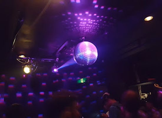 japan/shinano/nightclub/the-venue