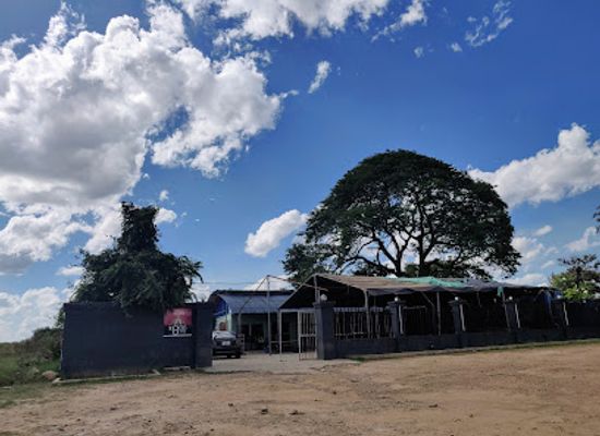 zambia/kabwe/nightclub/kwilanzi-pub-grill